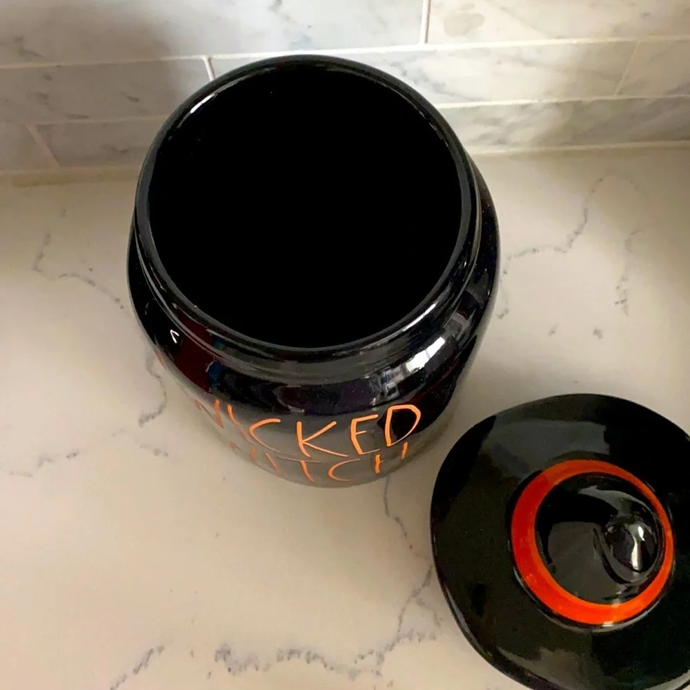 RAE Dunn βWicked Witchβ canister NWT - Picture 2 of 3